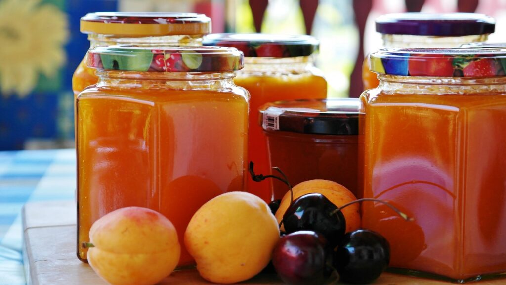 jam, apricots, for small manufacturing business