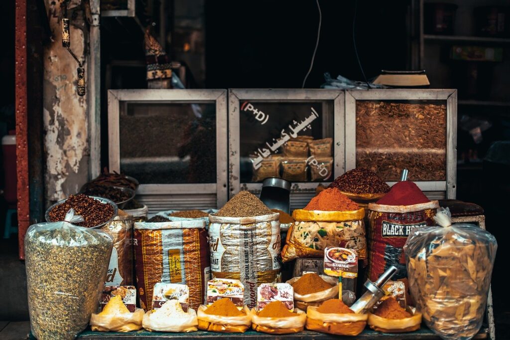 spices, cinnamon, garlic for small manufacturing business